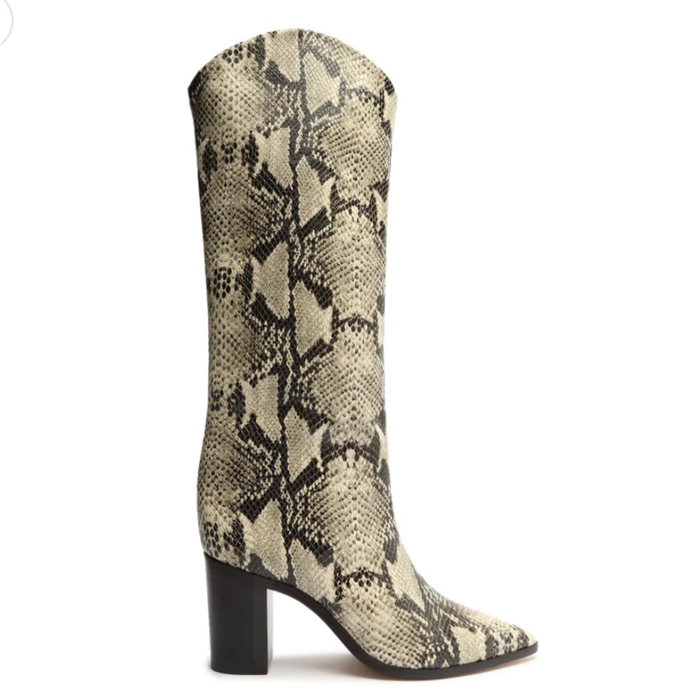 Gorgeous Staud boots, size 7 US,perfect condition, some wear on the soles.